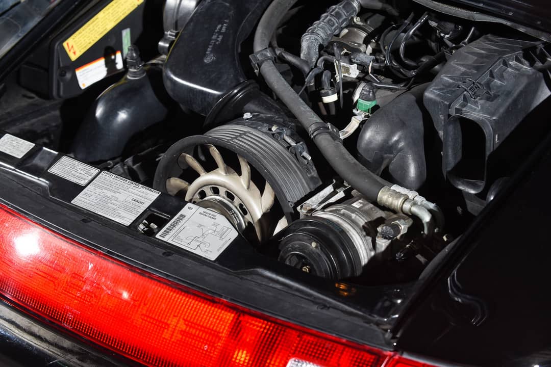 1995 Porsche 911 Carrera 2 — photo 6