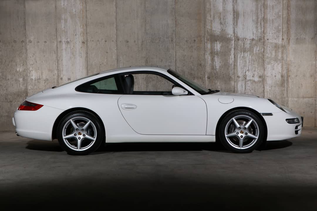 2005 Porsche 911 Carrera — photo 12