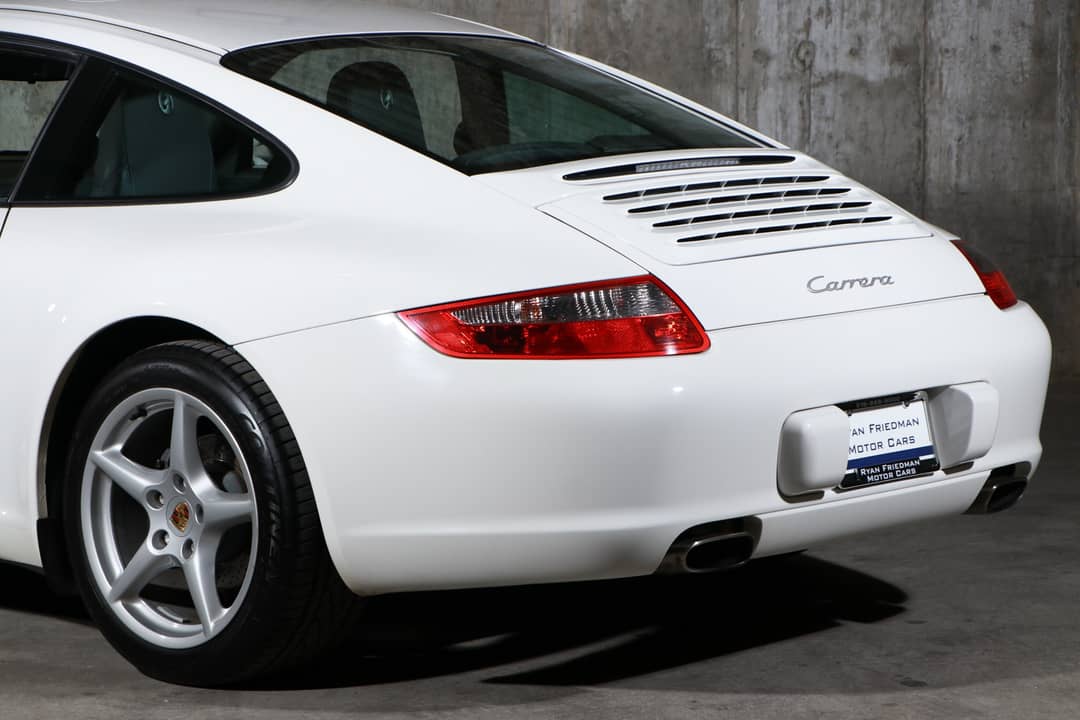 2005 Porsche 911 Carrera — photo 19