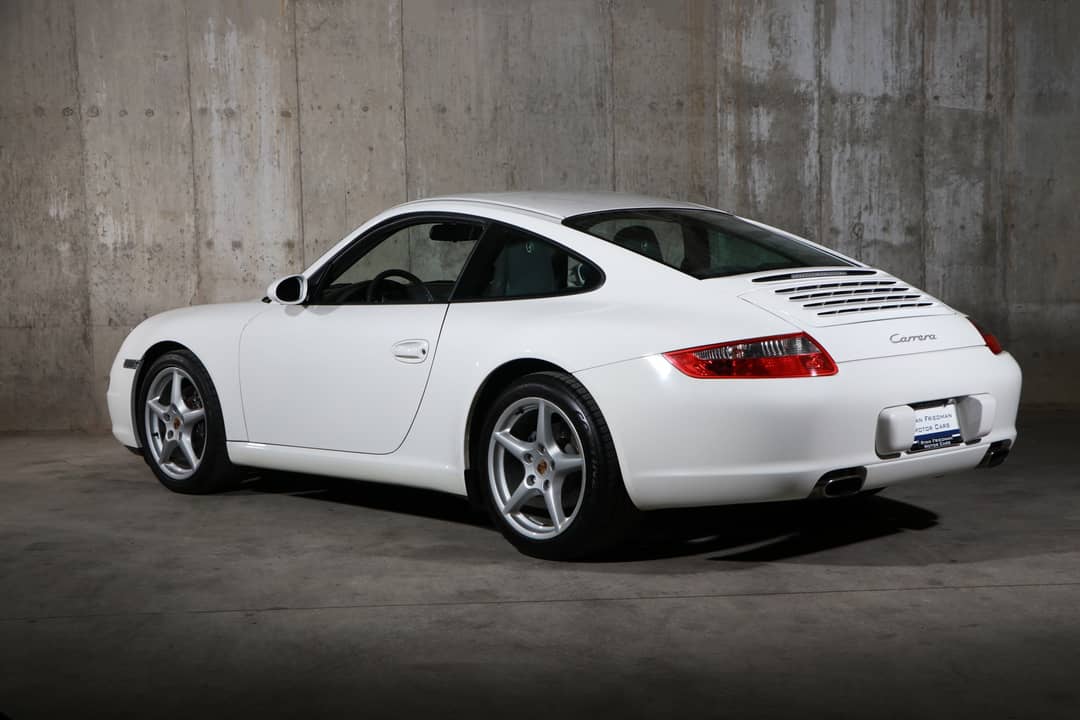 2005 Porsche 911 Carrera — photo 3