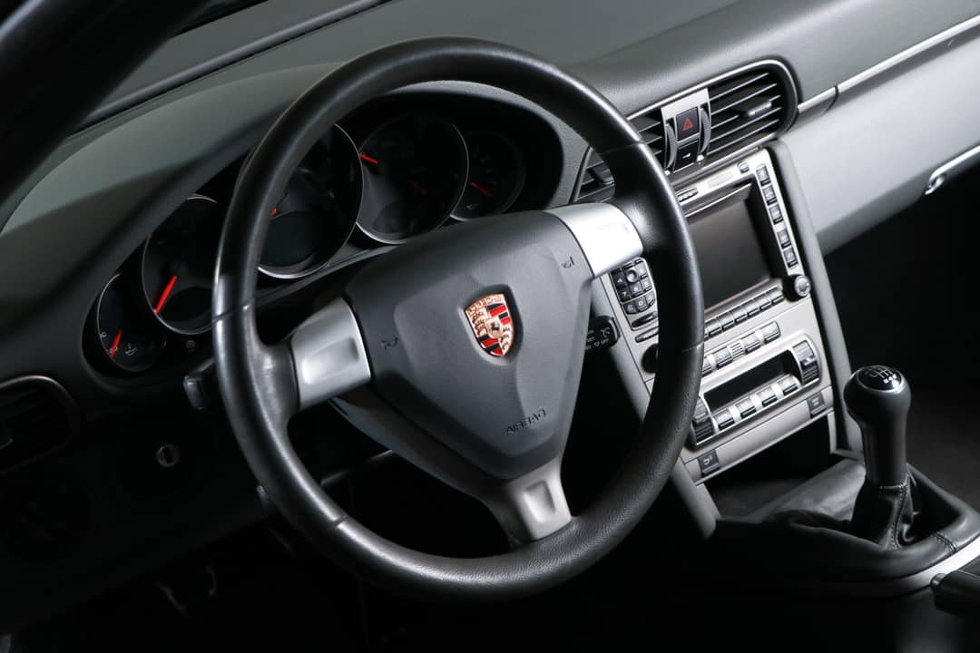 2005 Porsche 911 Carrera — photo 22
