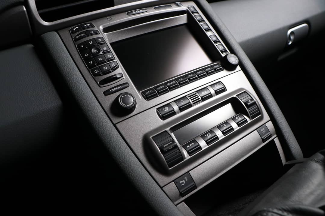 2005 Porsche 911 Carrera — photo 27