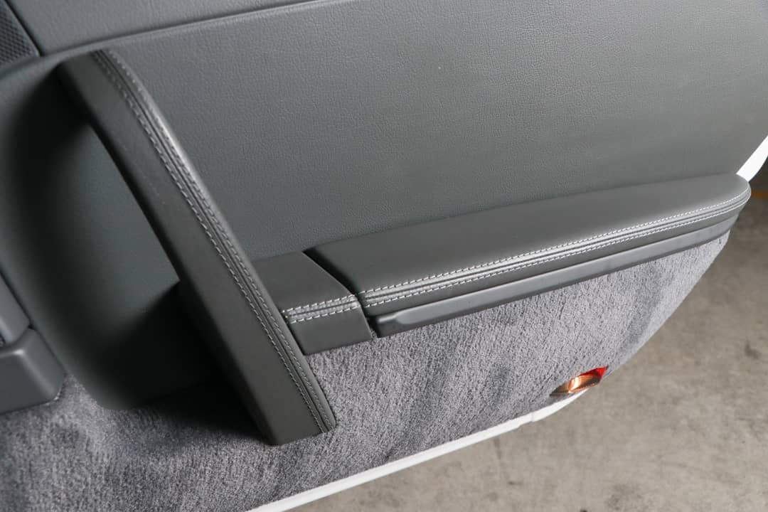 2005 Porsche 911 Carrera — photo 32