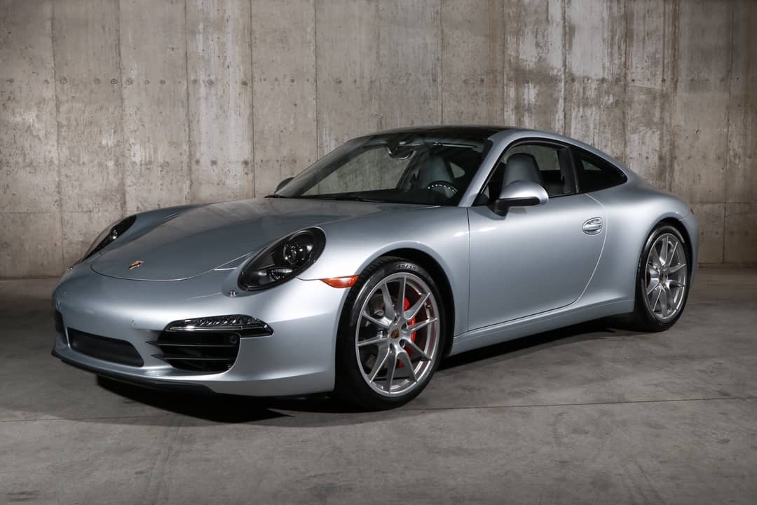 2015 Porsche 911 Carrera S — photo 2