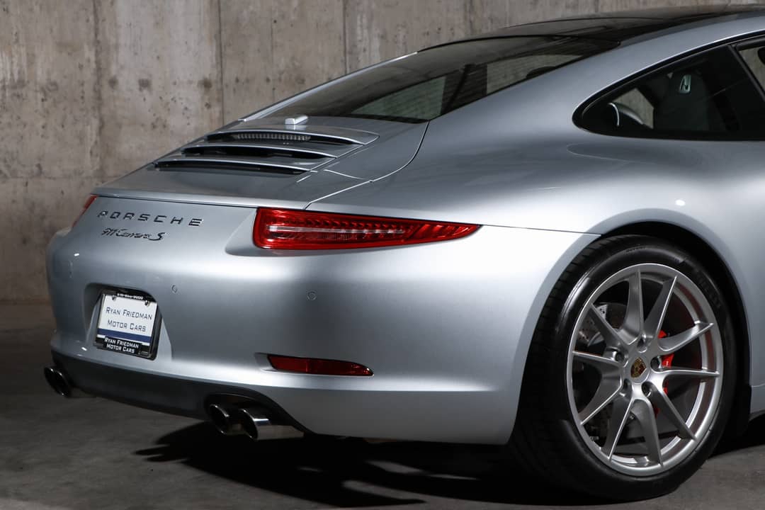2015 Porsche 911 Carrera S — photo 13