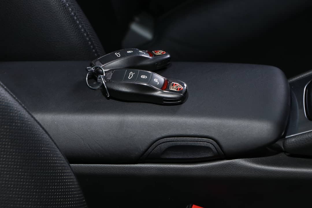 2015 Porsche 911 Carrera S — photo 33