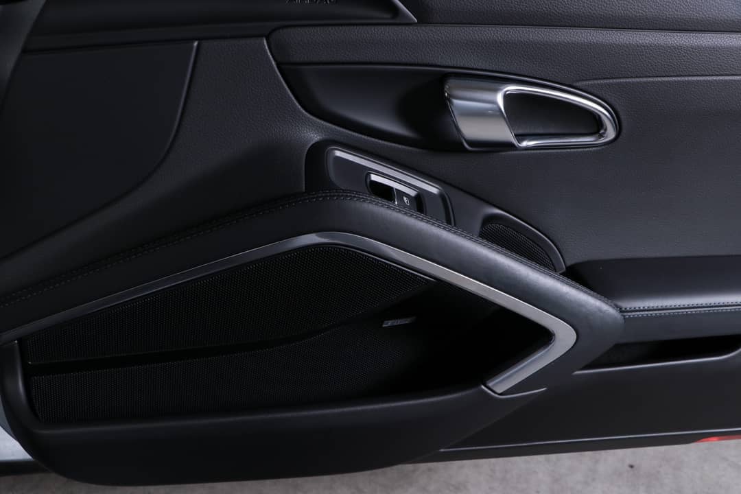 2015 Porsche 911 Carrera S — photo 38