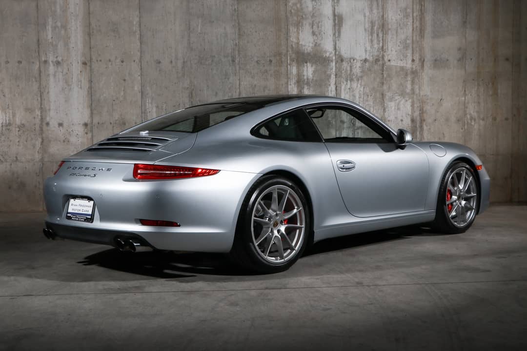 2015 Porsche 911 Carrera S — photo 5