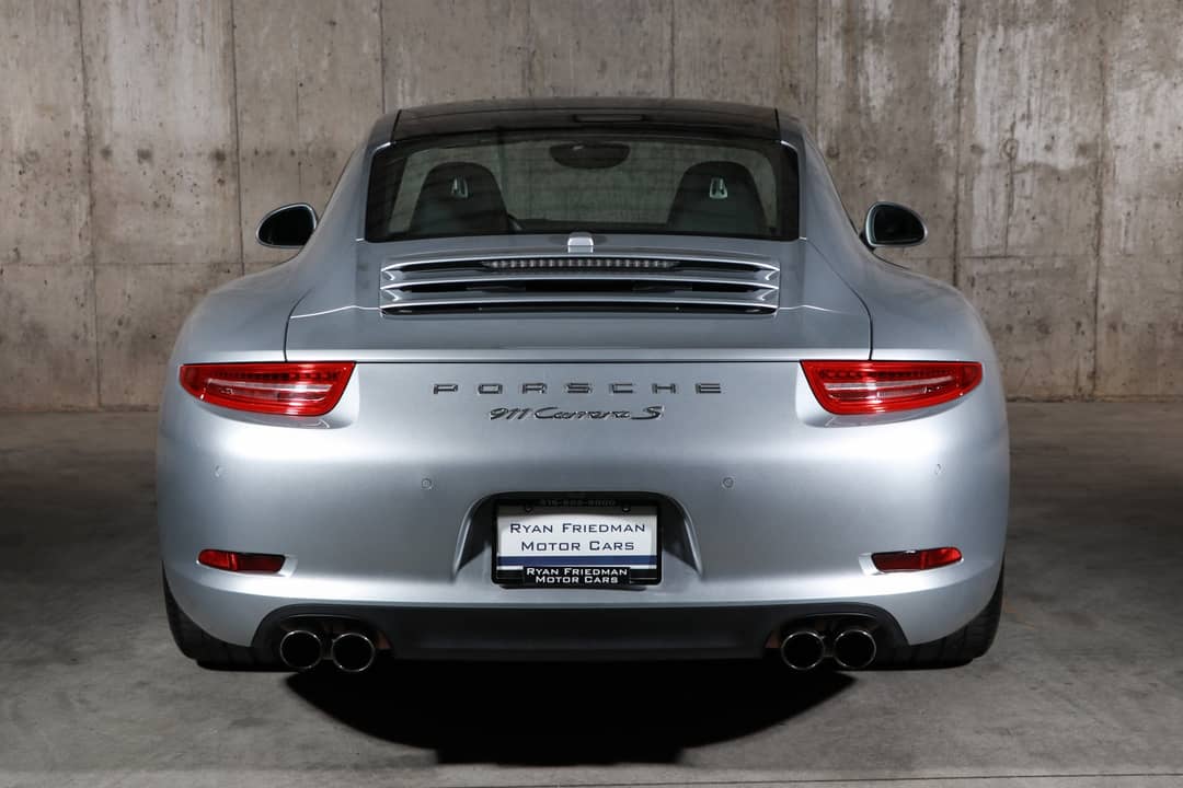 2015 Porsche 911 Carrera S — photo 6