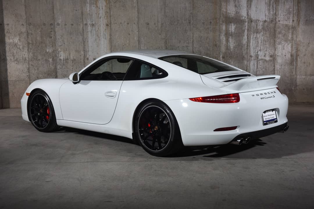 2014 Porsche 911 Carrera S — photo 2