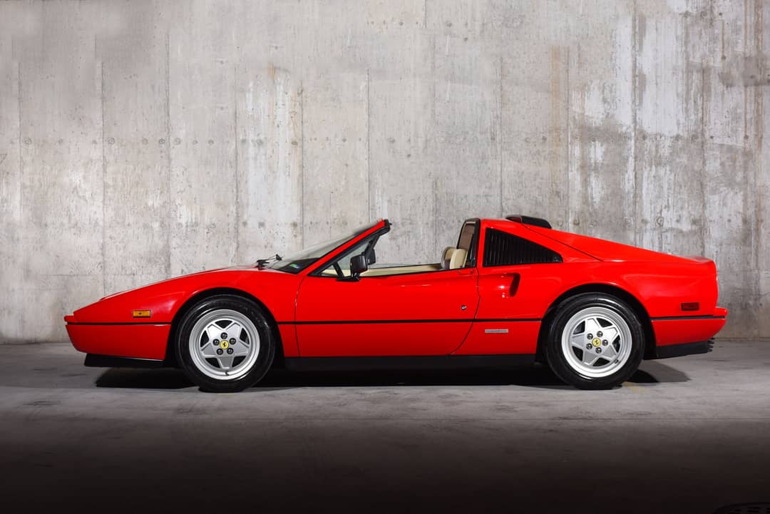 1989 Ferrari 328 GTS — photo 17