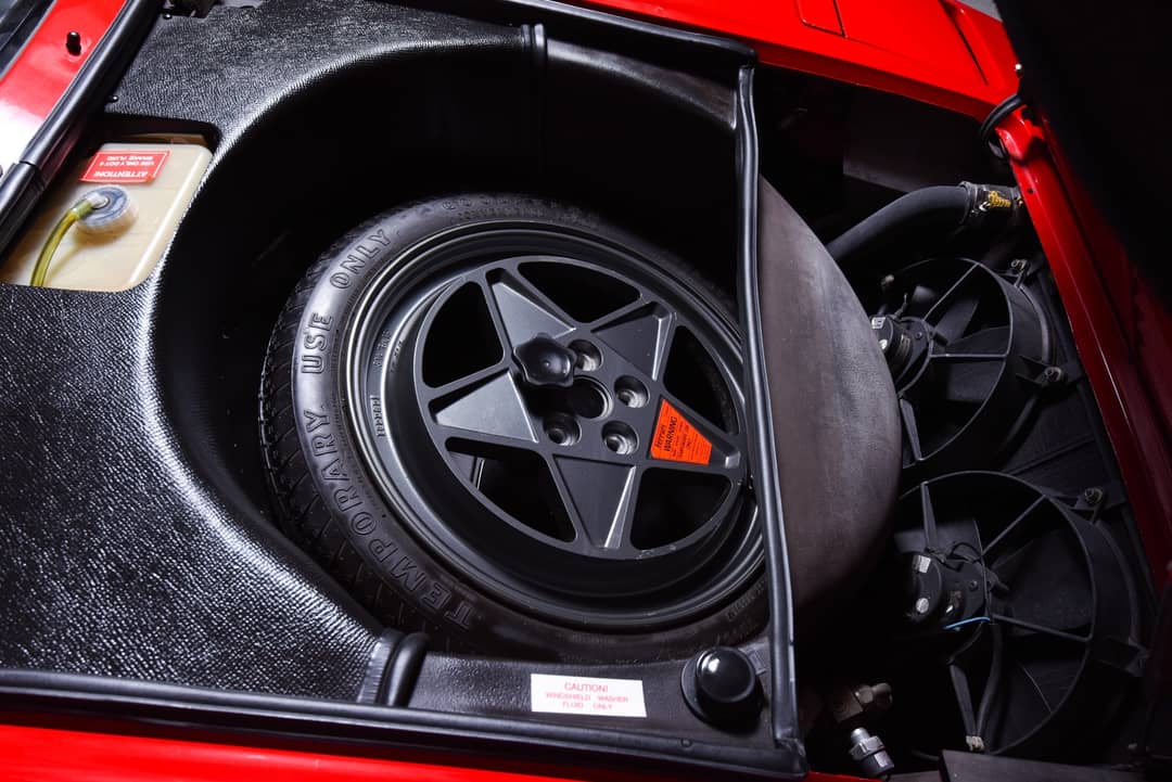 1989 Ferrari 328 GTS — photo 39