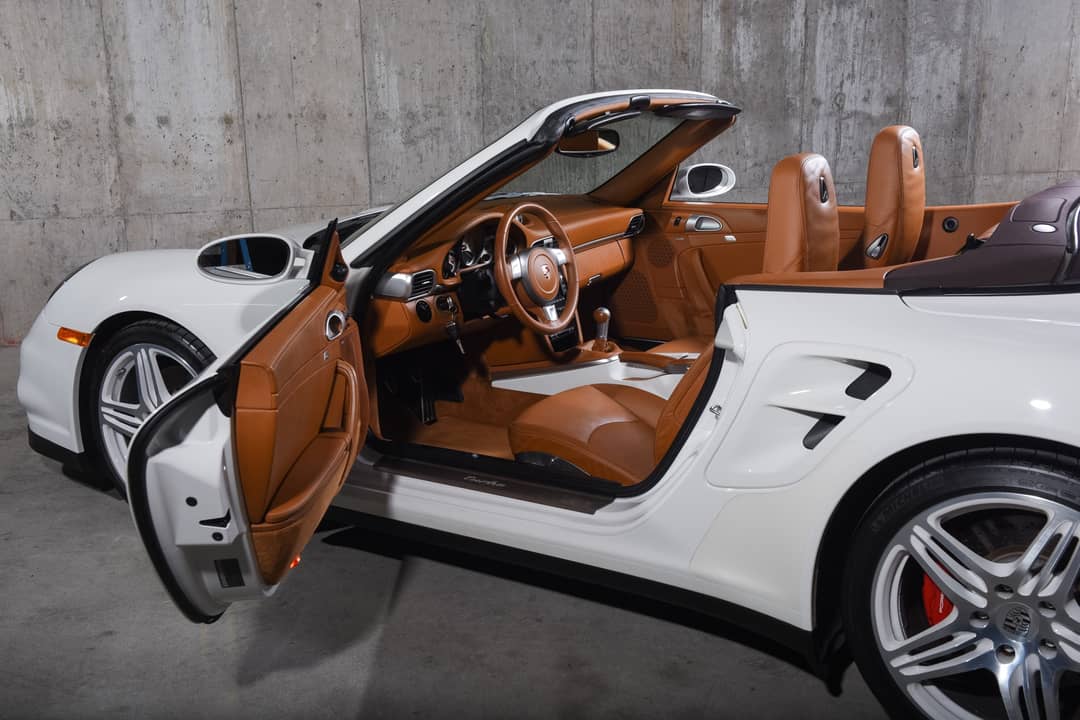 2009 Porsche 911 Turbo — photo 31