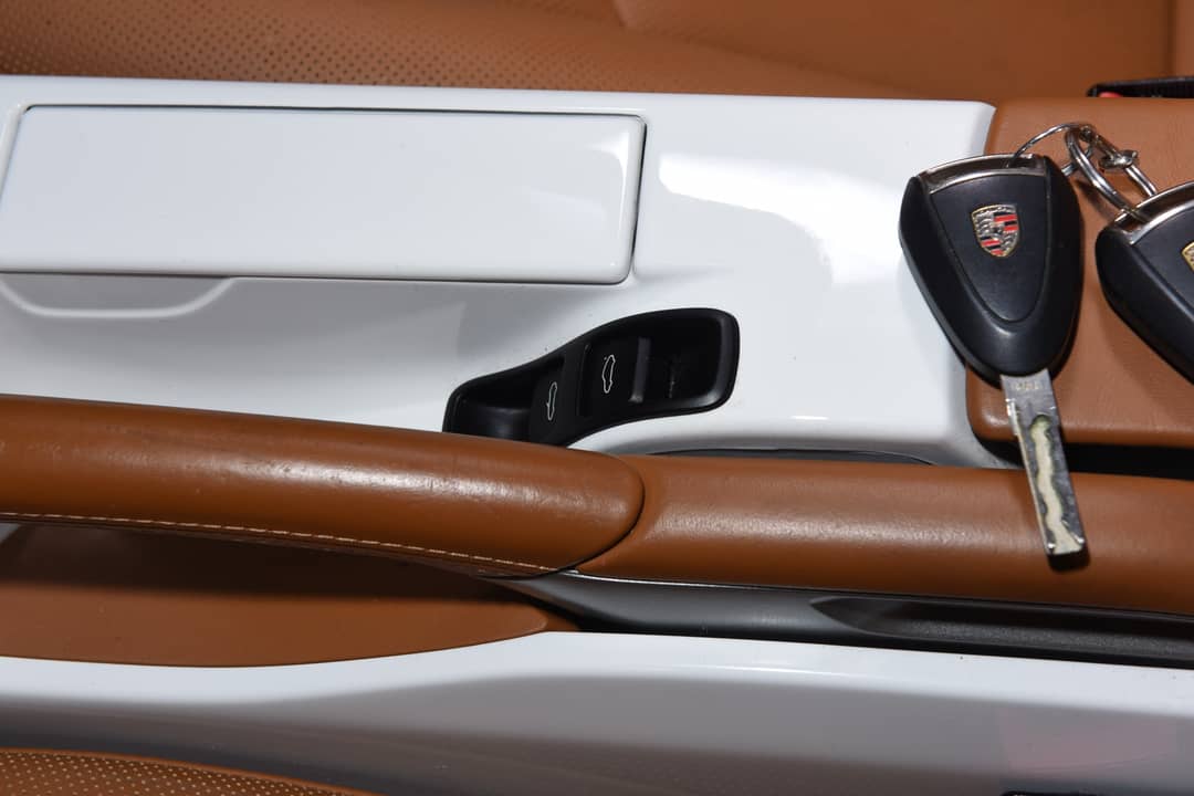 2009 Porsche 911 Turbo — photo 47