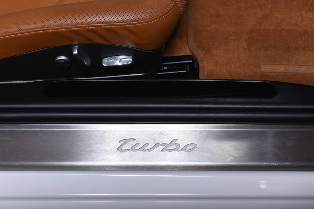 2009 Porsche 911 Turbo — photo 52