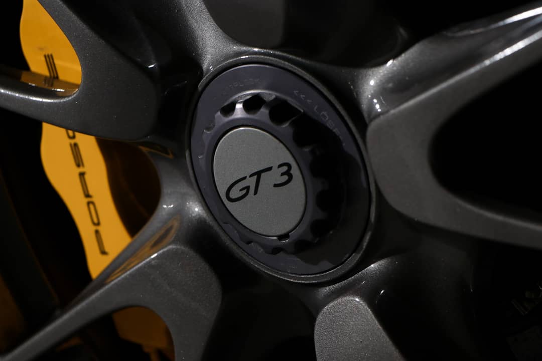 2011 Porsche 911 GT3 — photo 16