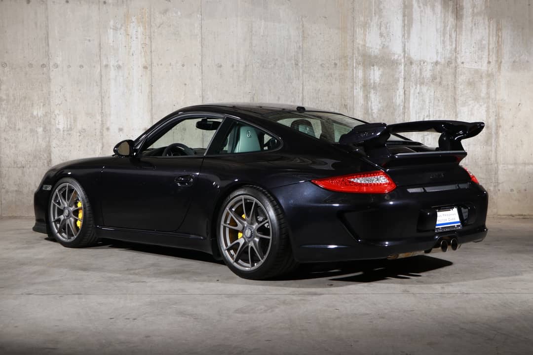 2011 Porsche 911 GT3 — photo 3