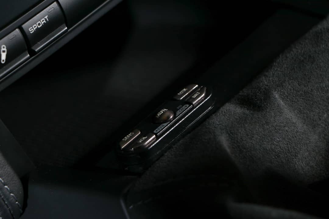2011 Porsche 911 GT3 — photo 28