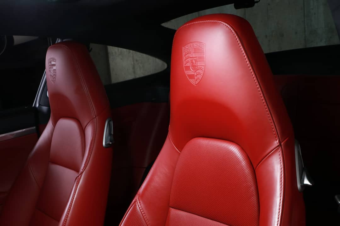 2017 Porsche 911 Carrera 4S — photo 27