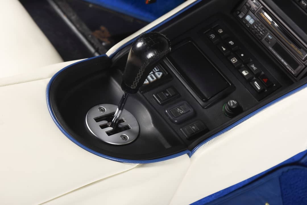 1998 Lamborghini Diablo VT Roadster — photo 19