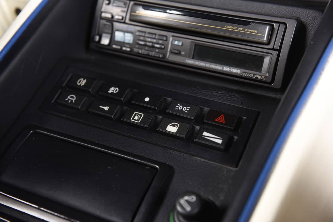 1998 Lamborghini Diablo VT Roadster — photo 24