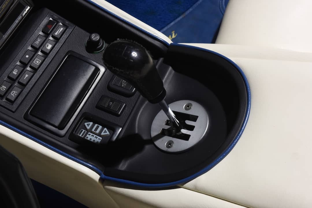 1998 Lamborghini Diablo VT Roadster — photo 28
