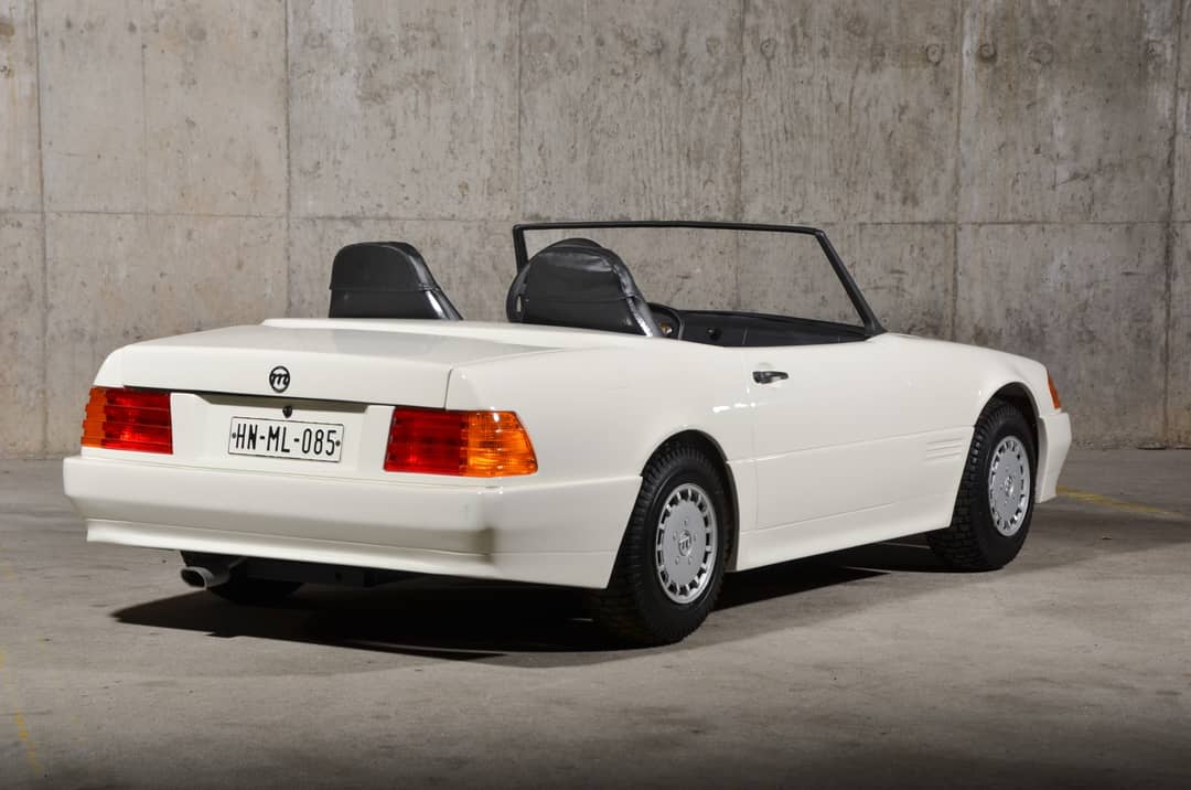 1991 FAO Schwarz Mercedes-Benz SL500 — photo 15
