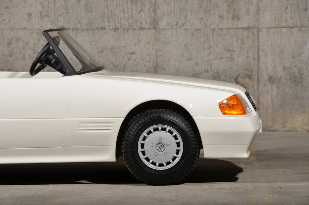 1991 FAO Schwarz Mercedes-Benz SL500 — photo 18