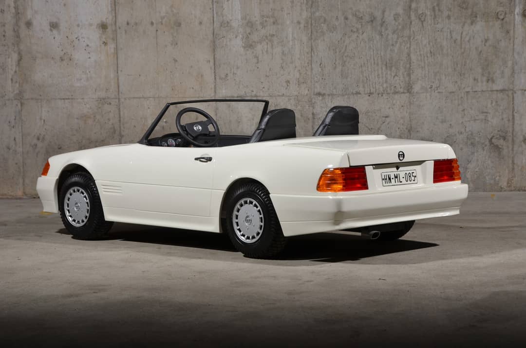 1991 FAO Schwarz Mercedes-Benz SL500 — photo 5