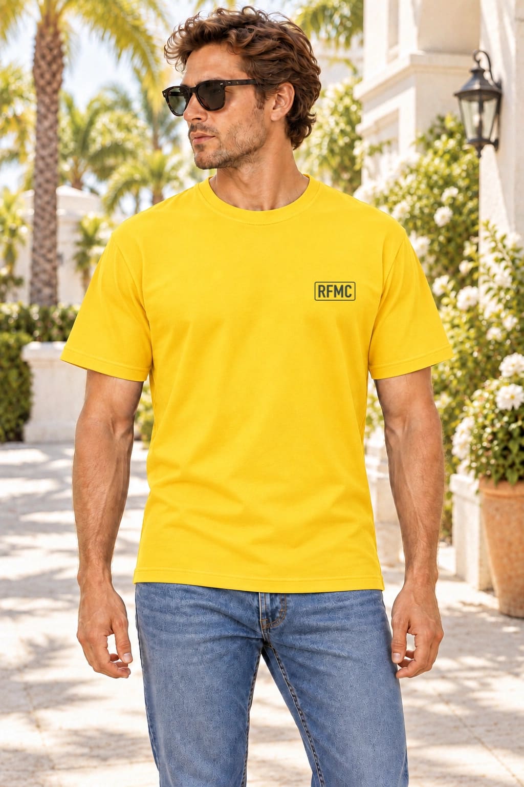 09-yellow-gt3rs · bright-yellow · men-front
