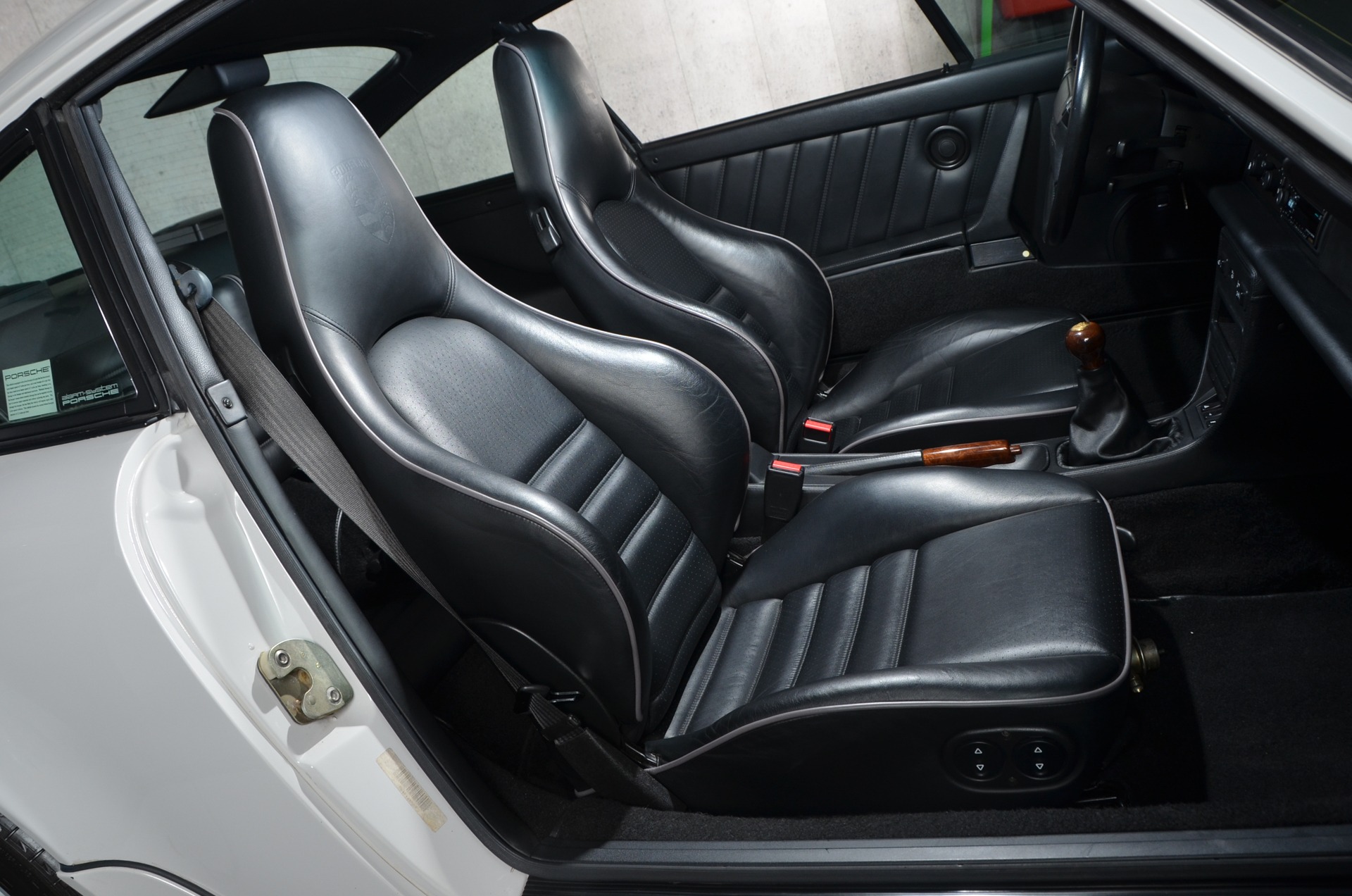 Used 1992 Porsche 911 Carrera 4 | St. Petersburg, FL