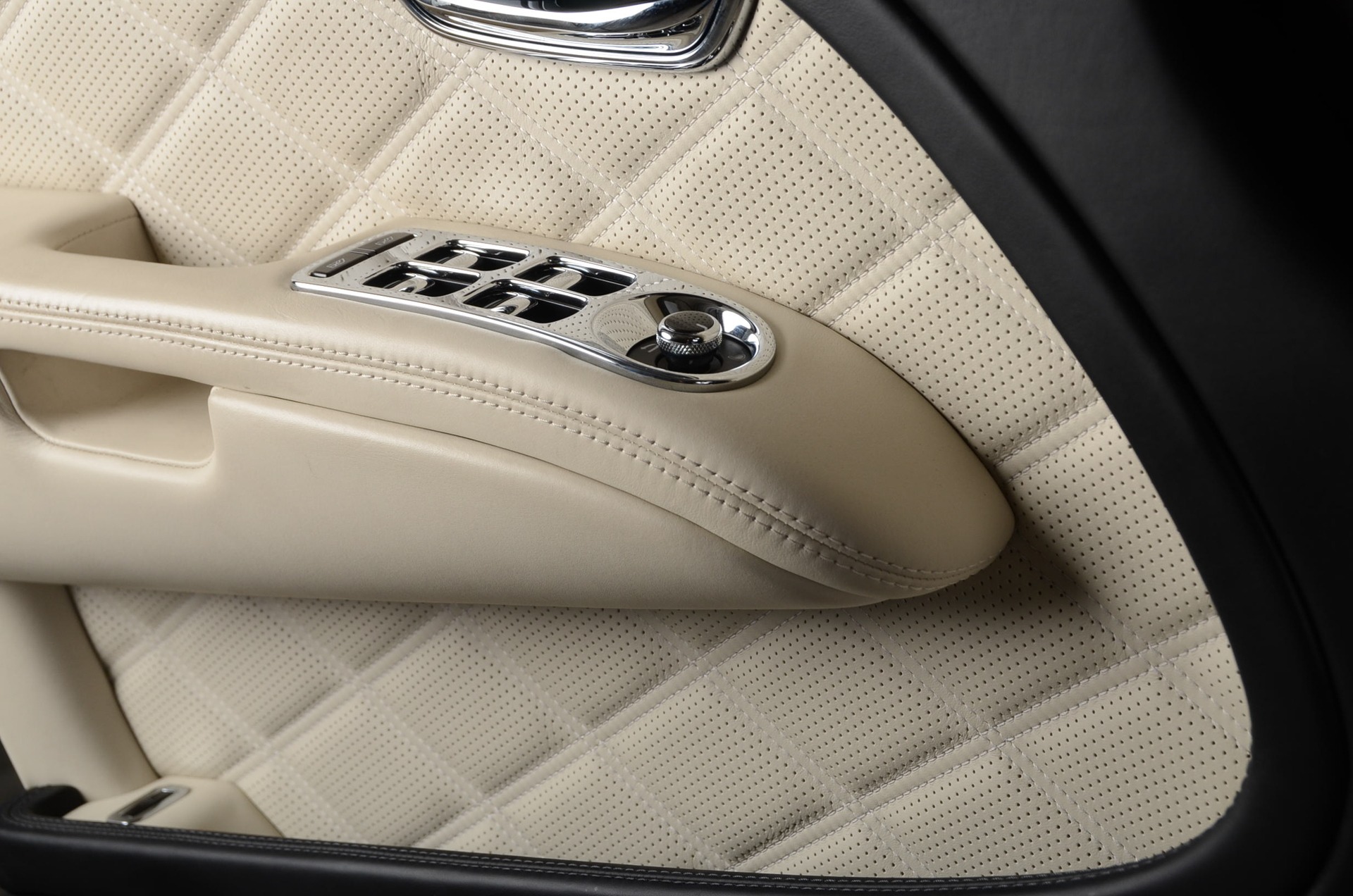 Used 2016 Bentley Mulsanne | St. Petersburg, FL