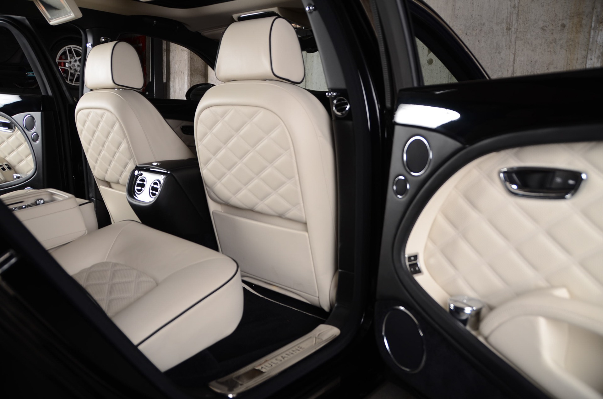 Used 2016 Bentley Mulsanne | St. Petersburg, FL