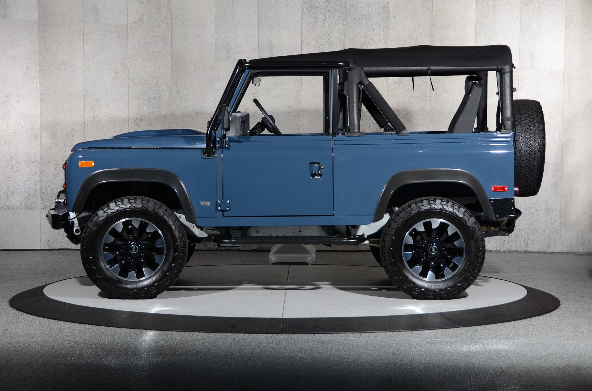 Used 1994 Land Rover Defender 90 NAS | St. Petersburg, FL