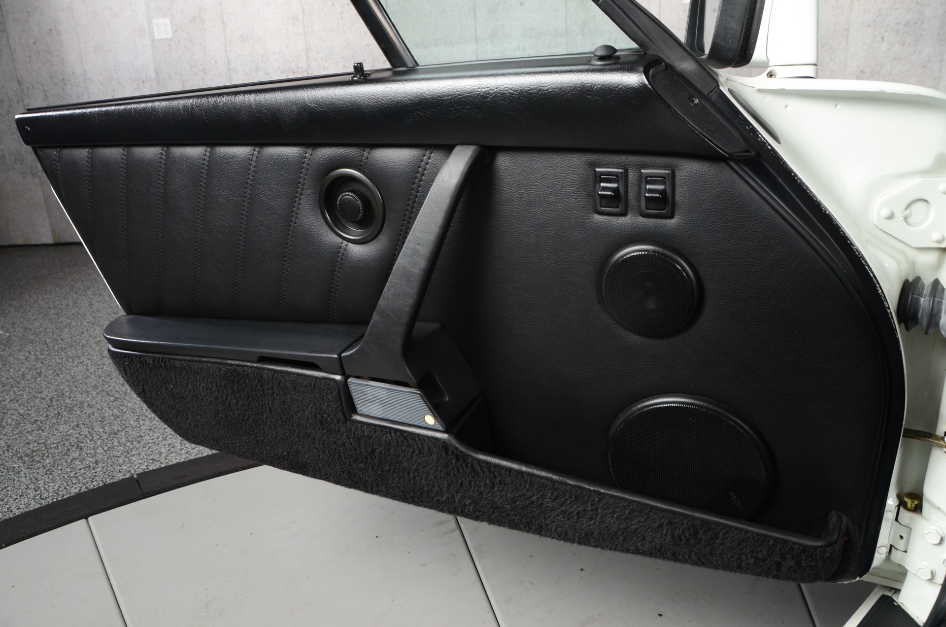 Used 1990 Porsche 911 Carrera 2 Targa | St. Petersburg, FL