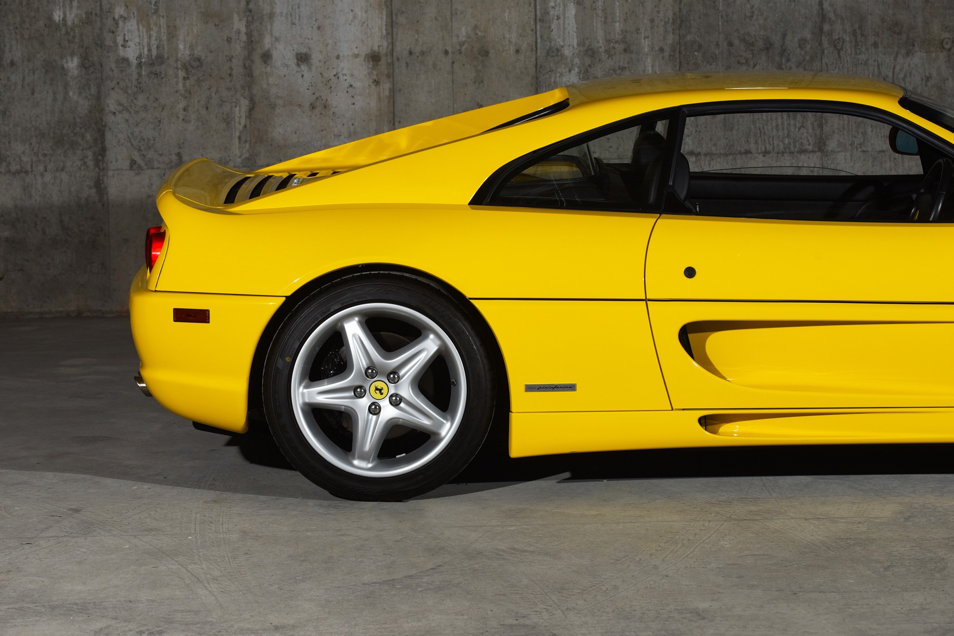 1996 ferrari f355 berlinetta