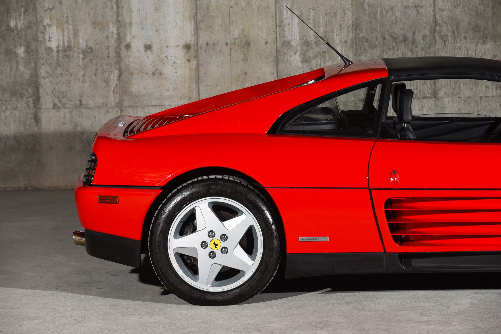 1990 ferrari 348 ts