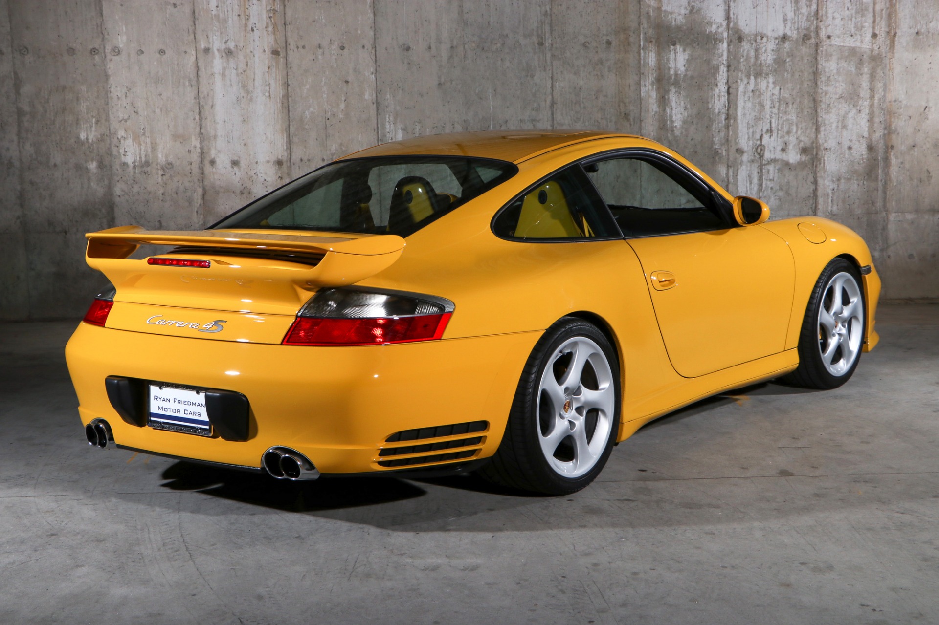 Porsche 911 2004