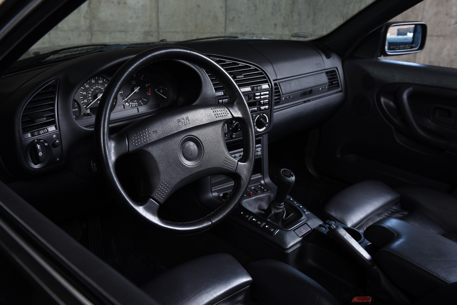 White Face Gauge Overlay Kit For 1992-1995 BMW 3-Series (318i, 325i) - Matte Finish