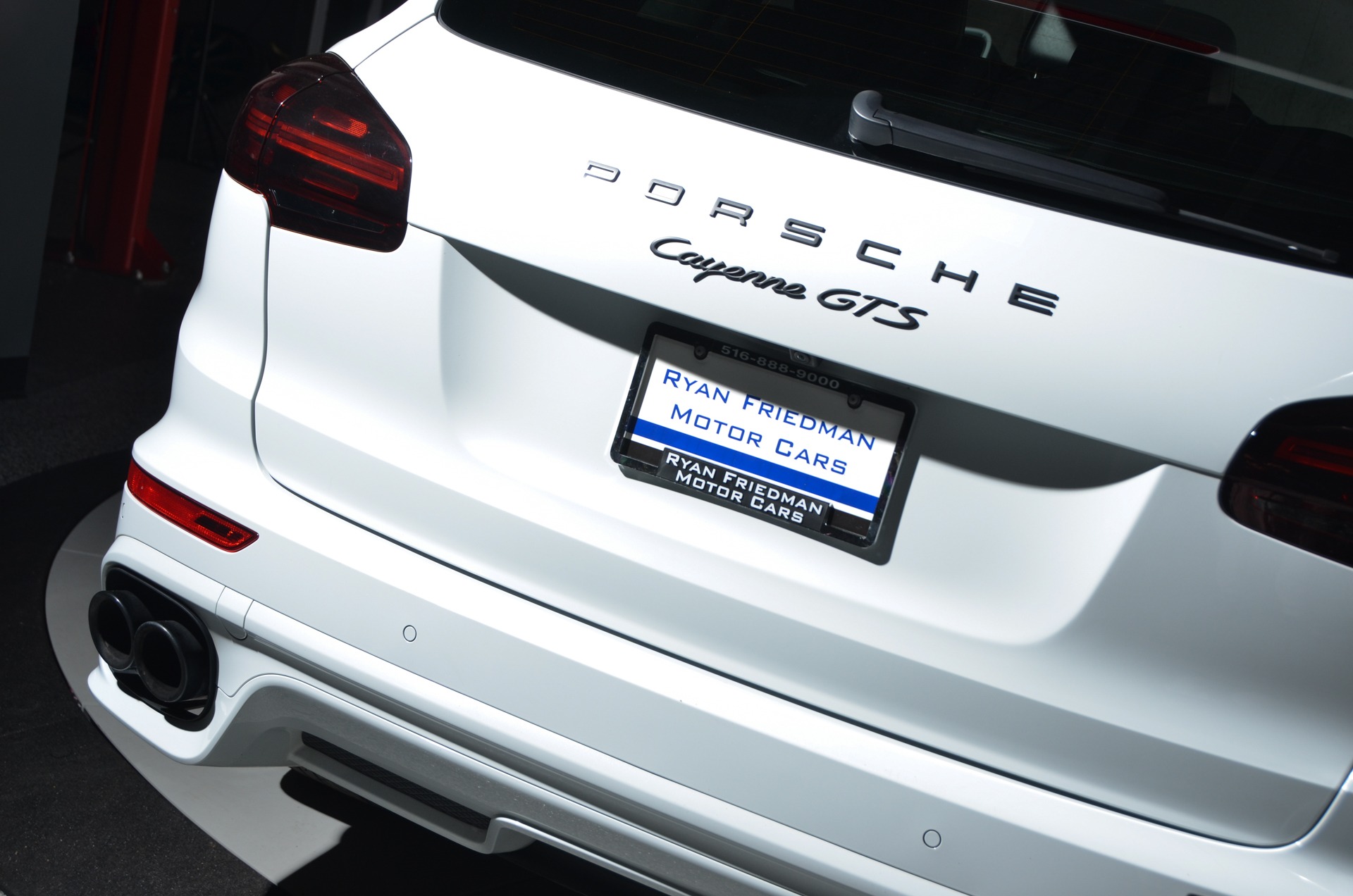Rear Bumper Kit | PORSCHE CAYENNE GTS 2018 Rear Bumper Kit | PORSCHE CAYENNE GTS 2018
