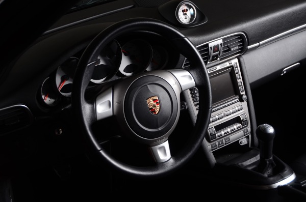 Used 2006 Porsche 911 Carrera S for sale Sold at Ryan Friedman Motor Cars LLC in Glen Cove NY 11542 17
