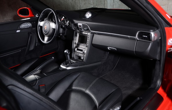 Used 2006 Porsche 911 Carrera S for sale Sold at Ryan Friedman Motor Cars LLC in Glen Cove NY 11542 26
