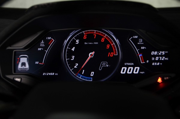 Used 2018 Lamborghini Huracan LP 640-4 Performante for sale Sold at Ryan Friedman Motor Cars LLC in Glen Cove NY 11542 43