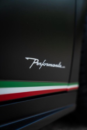 Used 2018 Lamborghini Huracan LP 640-4 Performante for sale Sold at Ryan Friedman Motor Cars LLC in Glen Cove NY 11542 7