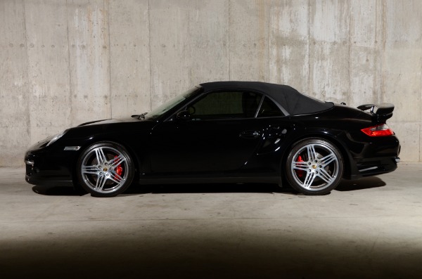 Used 2009 Porsche 911 Turbo for sale Sold at Ryan Friedman Motor Cars LLC in Glen Cove NY 11542 9
