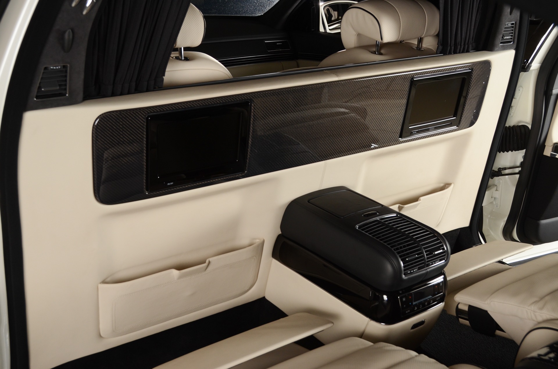 Used 2009 Maybach 62 S For Sale (Sold) | Ryan Friedman Motor Cars
