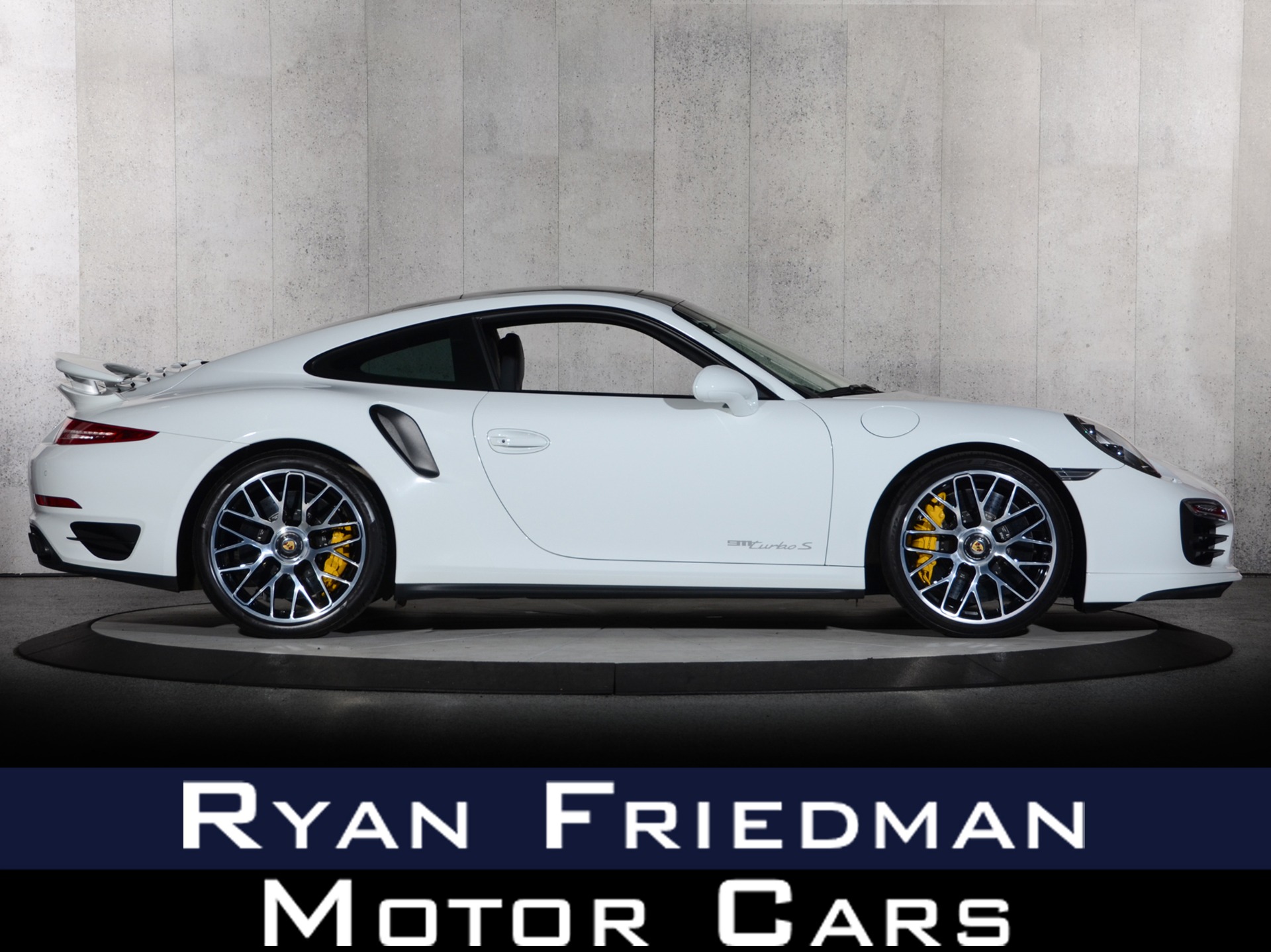 2014 Porsche 911 Turbo Coupe's photo