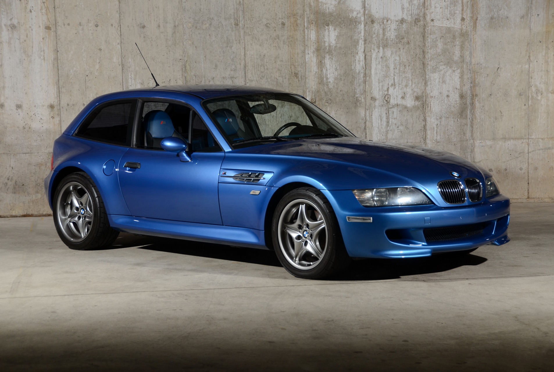 Used-2002-BMW-M-1717781661.jpg