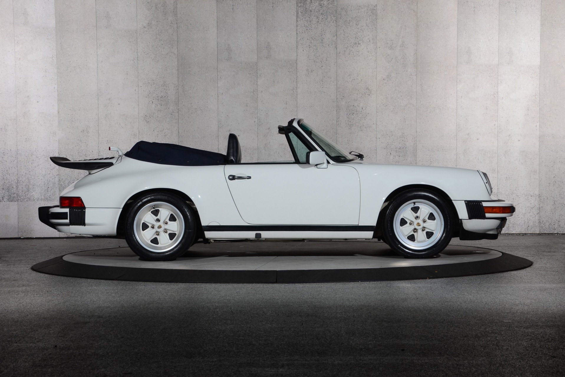 Used-1989-Porsche-911-Carrera-