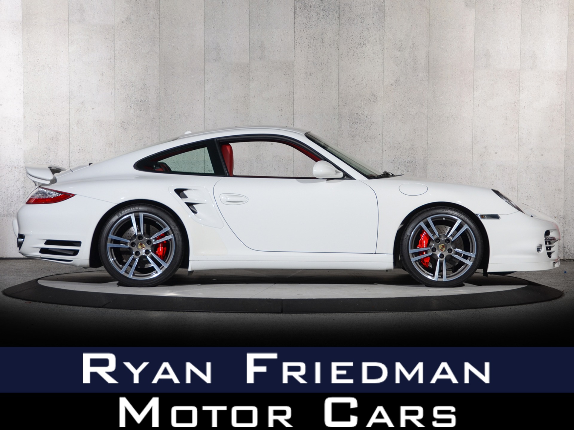 2013 Porsche 911 Turbo Coupe's photo